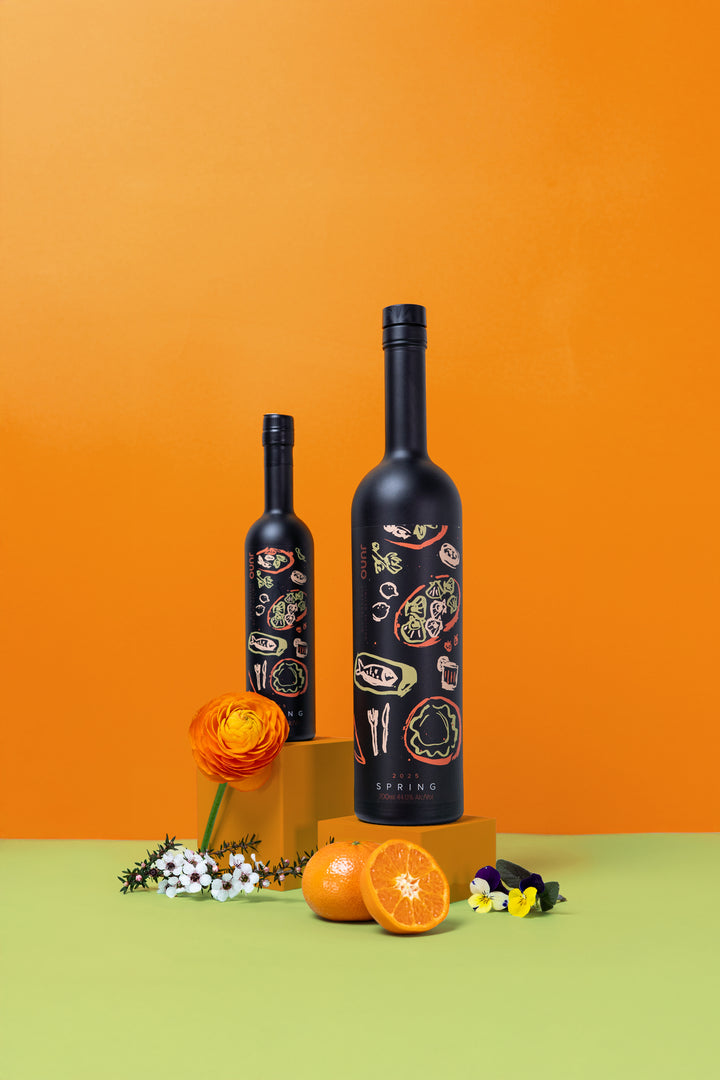 Packaging Illustration - Juno Gin Bottle