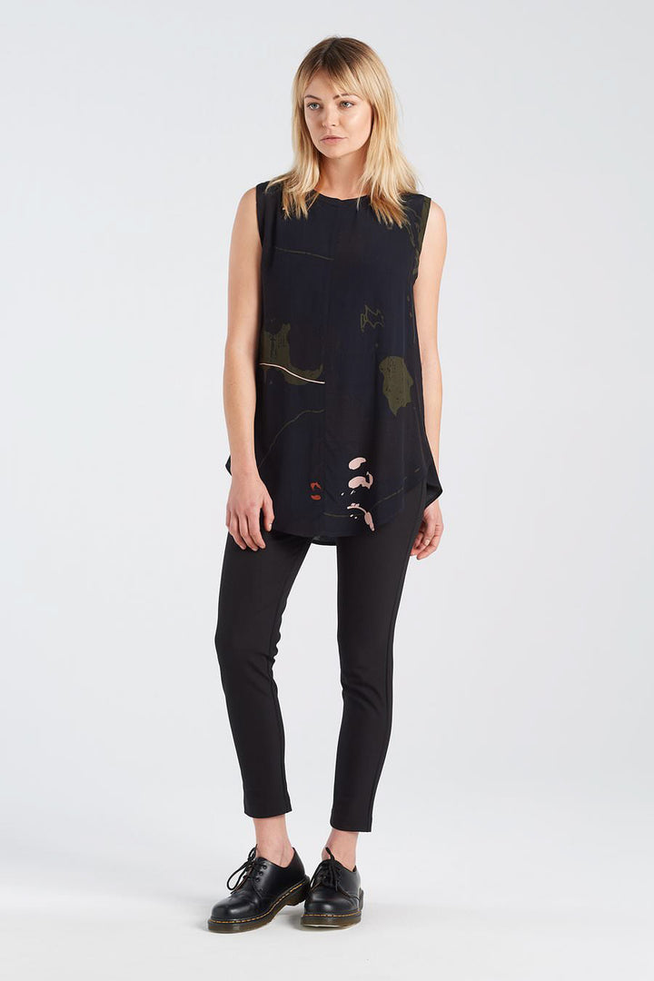 Nyne - Womenswear Print Design